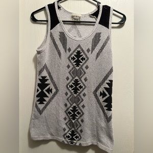 Vocal tank top size Medium EUC